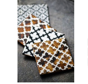 Juego de posavasos de MATERIAL PERSONALIZADO Almohadillas de piedra redondas de estilo clásico para cocina Hecho en India - Product Image 4