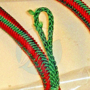 Aiguillettes de uniformes de color sólido hechos a medida Material de nailon y poliéster de estilo único fabricado directamente en Pakistán - Product Image 4