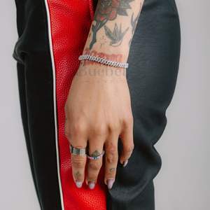 Fino 5mm 14K chapado en oro blanco 925 Plata de Ley VVS Moissanite Diamond Iced Cuban Link pulsera para mujeres Hip Hop joyería - Product Image 4