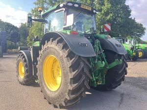 รถแทรกเตอร์มือสองคุณภาพดีที่สุด ยี่ห้อจอห์น เดียร์ รุ่น 6R195 สำหรับขาย - Product Image 3