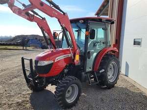 Tractor de Ruedas McCormick X1.45 de 2021, 70 CV, con Componentes Esenciales de Bomba y Caja de Cambios - Product Image 3