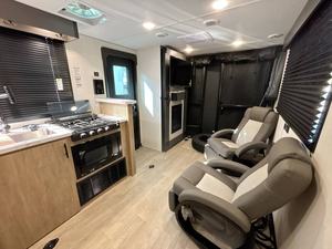 Forest River Campsite Resort 2-3-T-S d'occasion 2026 à vendre - Product Image 2