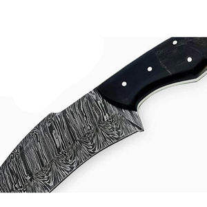 Cuchillo Skinner de Acero de Damasco Hecho a Mano Personalizado Burraq OEM/DIY con Mango de Madera de Resina y Funda de Cuero, Regalo Perfecto para Camping y Caza - Product Image 6