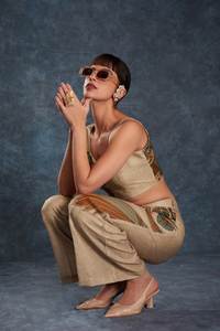 Ensemble haut et pantalon imprimé en lin marron prêt à porter Tailles XS-XXL tenue 2 pièces confortable pour femme pour un usage décontracté et quotidien - Product Image 3