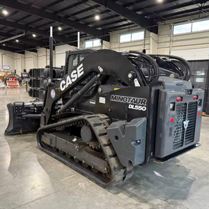 Cargadora Compacta Minotaur DL550 con Envío Gratuito, Aprobada por CE y EPA, con Cuchilla Frontal y Sistema de Climatización - Product Image 4