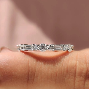 แหวนทองคำแท้ 14k งานแฮนด์เมด สวมใส่ได้ทุกวัน ดีไซน์โรแมนติก ประดับเพชรทรงบาแก็ตต์ แหวนนิรันดร์ สำหรับผู้หญิง เหมาะสำหรับวันครบรอบแต่งงาน - Product Image 1