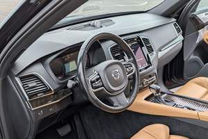 VOLVO XC90 T6 MOMENTUM 2017 USADO, Volante a la Izquierda/Derecha - Product Image 2