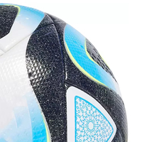Nouveau ballon de football en vente chaude pour équipe, ballon de football thermocollé et vêtements décontractés, ballon de football laminé