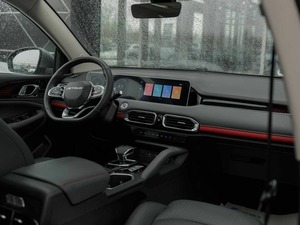 SUV Compact d'Occasion X50 1.5L Turbo (147 ch) Boîte Automatique Robotisée 6 Vitesses Intérieur High-Tech Essence 5 Portes Technologie Moderne 2024-2026 - Product Image 5