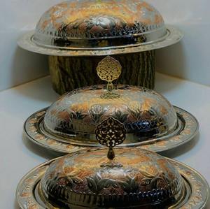 Olla Caliente de Metal y Madera de Excelente Calidad, Cazuela de Diseño Hecha a Mano, Acabado Personalizado de Lujo, Calentador de Alimentos - Product Image 2