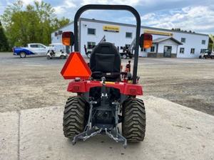 Tractor de ruedas multifuncional 2022 Massey Ferguson GC1723E 35HP AGCO POWER Engine 4WD Caja de cambios automática y bomba para agricultura - Product Image 6