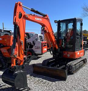 Miniexcavadora Kubota de 3 Toneladas para Obras de Construcción / Excavadora Kubota KX033-4 Usada - Product Image 1