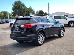 2015 ToyotaRAV 4 Limitée - Product Image 5