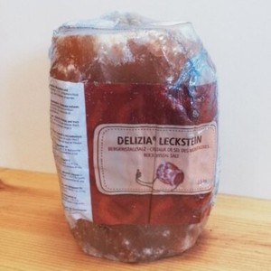 Bloc minéral pour aliments animaux, sel à lécher pour chèvres et bovins, en vente - Product Image 1