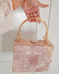 Sac à main de créateur unique en résine de qualité standard, fabriqué à la main, écologique, au meilleur prix, design décoratif - Product Image 4