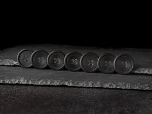 Bouton brut en corne de buffle naturelle de qualité supérieure pour accessoires vestimentaires - Product Image 6