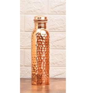 Nouvelle conception de bouteille d'eau en cuivre écologique avec design martelé, couleur personnalisable, prix bas pour une utilisation à la maison et en extérieur - Product Image 1