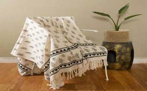 Jeté en coton imprimé à la main, élégant, luxueux, écologique, 50x70 pouces, toutes saisons, lavage à la main, pour la décoration du salon et de la chambre à coucher - Product Image 3