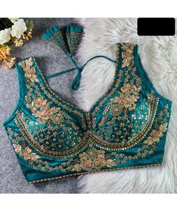 Nuevo diseñador étnico, seda italiana suave y pura pesada con blusa de tricot Fuising con Secuencia de trabajo hecho a mano pesada y trabajo de hilo de codificación - Product Image 1