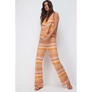 Pantalones Anchos con Cintura Elástica y Estampado Étnico - Product Image 4