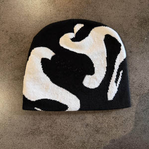Gorro de Punto con Logotipo Personalizado, Gorro de Invierno Cálido, Elástico y Suave, Unisex, para Uso Diario Informal - Product Image 1
