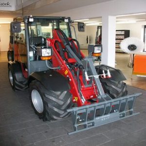 Chargeuse sur pneus compacte Weidermann 1260 LP, mini-chargeuse frontale hydraulique diesel de 2,5 tonnes, options personnalisées, à vendre - Product Image 4