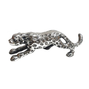 Petite sculpture Jaguarr en fonte d'aluminium de haute qualité plaquée or sur mesure décorative pour la maison et la table - Product Image 3