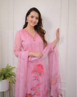 Collection exclusive haut de gamme de vêtements et d'accessoires ethniques festifs, tissu organza, Kurti avec pantalon pour filles, costumes de bureau
