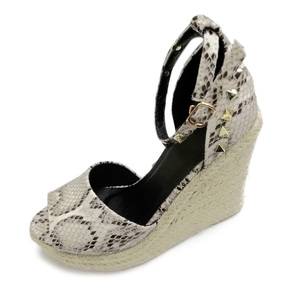 Zapato <span class=keywords><strong>de</strong></span> vestir <span class=keywords><strong>de</strong></span> banquete <span class=keywords><strong>de</strong></span> tacón alto <span class=keywords><strong>de</strong></span> verano <span class=keywords><strong>de</strong></span> <span class=keywords><strong>talla</strong></span> grande para <span class=keywords><strong>mujer</strong></span>, nueva Mesa impermeable <span class=keywords><strong>de</strong></span> gamuza <span class=keywords><strong>de</strong></span> serpiente Fishbill <span class=keywords><strong>de</strong></span> cabeza redonda transpirable - Product Image 3