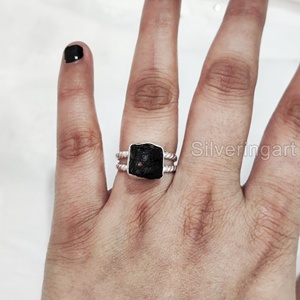 Joyería de piedra cruda para mujer anillo de turmalina negra Natural piedra preciosa octubre piedra natal giro doble banda fiesta 925 anillo de plata esterlina - Product Image 2