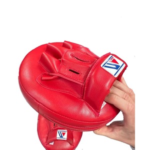 Manoplas de boxeo ganadoras rojas de alta calidad, superventas, diseño de logotipo personalizado, almohadillas de enfoque curvas impresas, manoplas de boxeo, almohadillas de enfoque - Product Image 2
