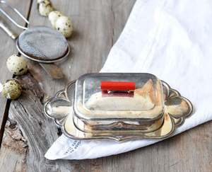 Platos y platos de mantequilla lujosos pulidos con espejo de acero inoxidable, diseño admirable, plato de mantequilla para el hogar de gran tamaño hecho a mano - Product Image 6