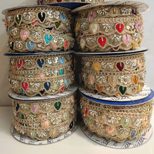 ดอกไม้ปักลายดอกไม้หลากสีตัดเป็นมิตรกับสิ่งแวดล้อมสไตล์ดอกไม้สำหรับงานแต่งงานสิ่งทอในบ้านหรูหรางานประดิษฐ์ทำมือตกแต่งเสื้อผ้า - Product Image 1