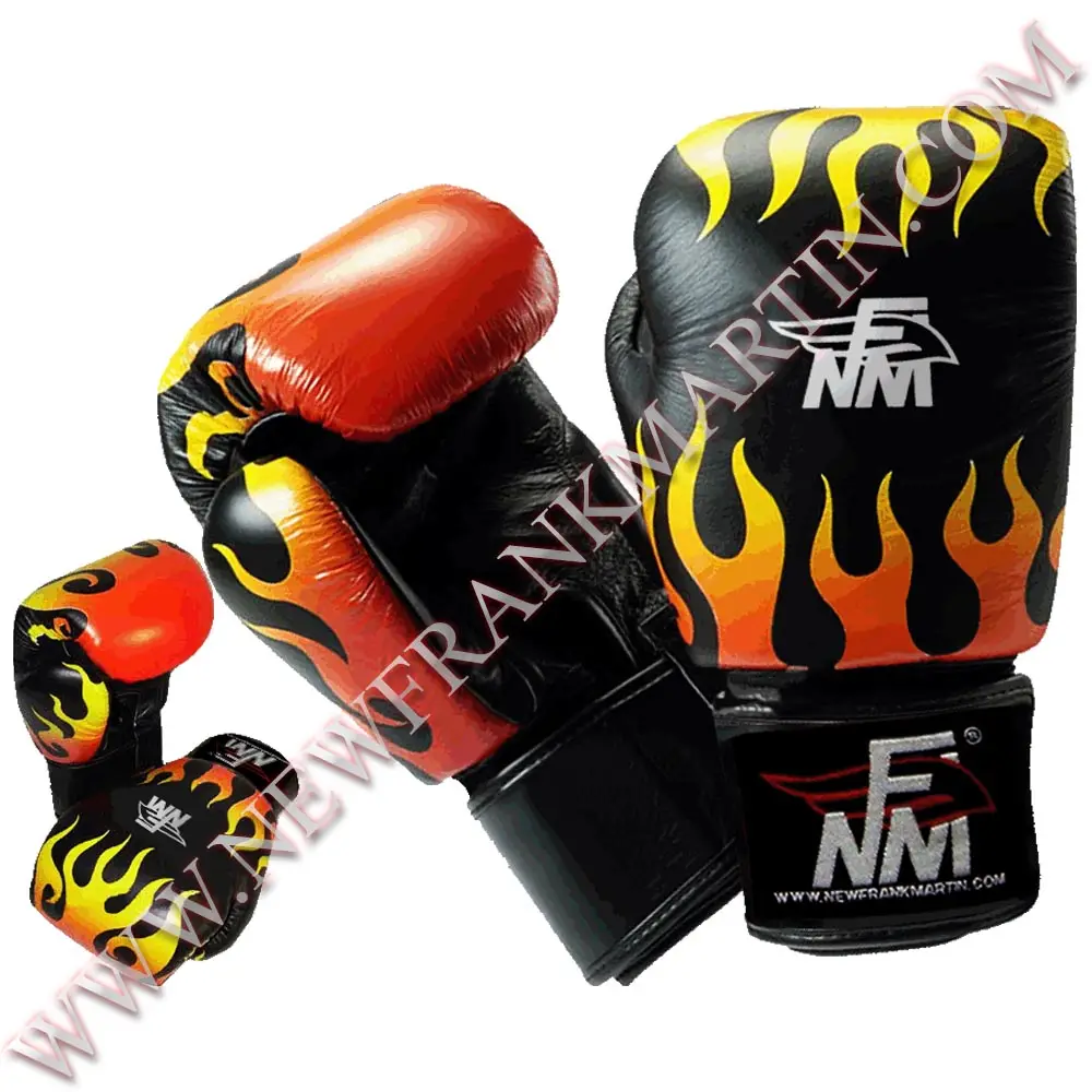 NFMムエタイツインボクシンググローブキックボクシングフィットネスMMAスパーリングトレーニングパンチングバッググローブOEMODMカスタムデザインファイヤープリント