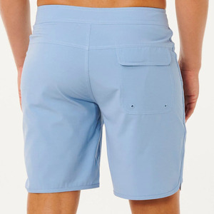 Shorts de bain personnalisés de haute qualité, extensibles dans 4 directions, imprimés par sublimation, séchage rapide, écologiques, pour hommes, en vente - Product Image 3