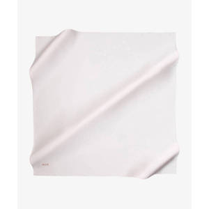 Écharpe carrée en crêpe de soie rose, 100% soie, écharpe unie de créateur pour le printemps, l'été et l'automne - Product Image 1