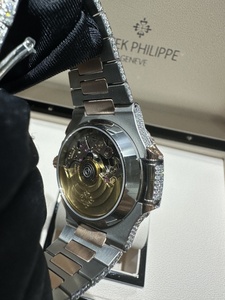 Alta calidad Micro pavimentado Moissanite Diamond Hiphop Watch Iced Out Luxury Analog Glass Dial Display Watch para hombres Regalo perfecto - Product Image 4