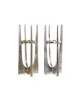 Bougeoir en métal fait main personnalisable pour la maison et la décoration de mariage avec finition argentée au prix de gros - Product Image 3