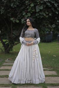 El último diseñador Faux Georgette con lentejuelas bordadas trabajo Lehenga Choli por Fab Zone - Product Image 3
