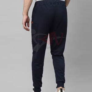 Pantalons de survêtement pour hommes Fresh Look avec tissu léger et design flexible pour la course à pied et la salle de sport - Product Image 5