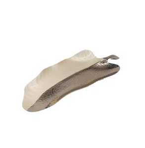 Bandejas de servir de Metal de diseño de tendencia con decoración de vajilla estructurada de hojas para hoteles restaurantes decorativas bandejas de comida - Product Image 4