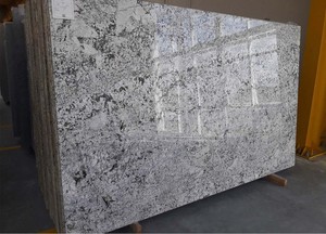 Losa y azulejo de granito blanco de Alaska de diseño moderno de piedra natural pulida de la India para cocinas de villas y hospitales - Product Image 2