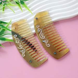 NECESITA COLORES CUERNO BUFFALO PEINES AL POR MAYOR Peines de cuerno antiestáticos naturales para regalos de vacaciones por Artesanías de media luna - Product Image 6