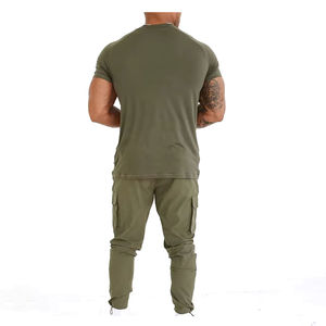 T-shirts personnalisés pour hommes – Vente en gros directe usine – Tissu tricoté 100 % coton avec logo pour marques de mode et acheteurs en gros - Product Image 5