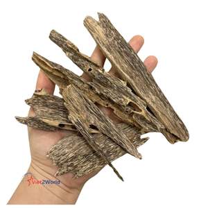 <b>Agarwood</b> Old Material Bug Leak Log <b>Incense</b> Full of Oil and Explosive/kg Oud Chips Oud Wood Cosmic Shape Vietnam - Product Image 2