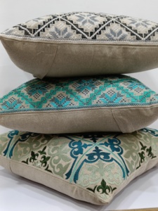 Tendance décorative nouveau traditionnel Jacquared broderie maison housse de coussin oreiller Shamrey avant dos solide 100% coton - Product Image 2