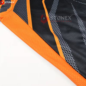 Nouveaux ensembles d'uniformes de cyclisme pour hommes, design tendance, logo personnalisé, taille plus, haute qualité, 100% polyester - Product Image 5