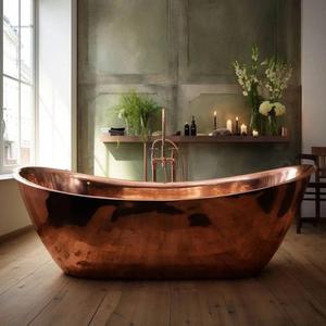 Distintivas bañeras de cobre de estilo antiguo con acabados martillados únicos y detalles de pátina para baños de lujo modernos - Product Image 3
