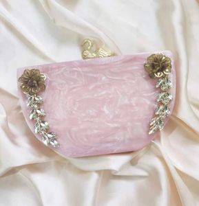 Fabricante indio de madera y resina Bug bolsos a precio mayorista diseño único hecho a mano resina de moda bolso de mano de noche - Product Image 4