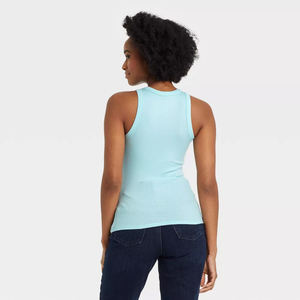 Camisetas sin mangas de algodón 100% de alta calidad para mujer, ropa de entrenamiento de gimnasio transpirable ligera, diseño sin mangas de punto frontal con logotipo personalizado - Product Image 5